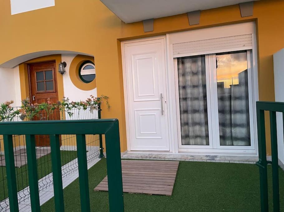 Waters House Studio Peniche Esterno foto